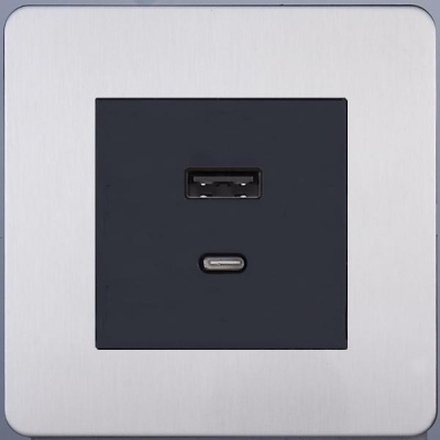 Розетка USB/C внутр. монтажа Merida (никель) Розетка USB/C внутр. монтажа Merida (никель)